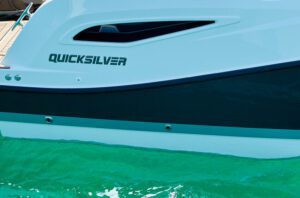 Mercury Turkey Quicksilver Activ 675 Weekend Standard Equipment Hull&Deck