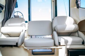 Mercury Turkey Quicksilver 625 Pilothouse Packs Cabin Comfort Pack