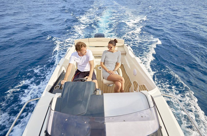 555-cabin-running-1051