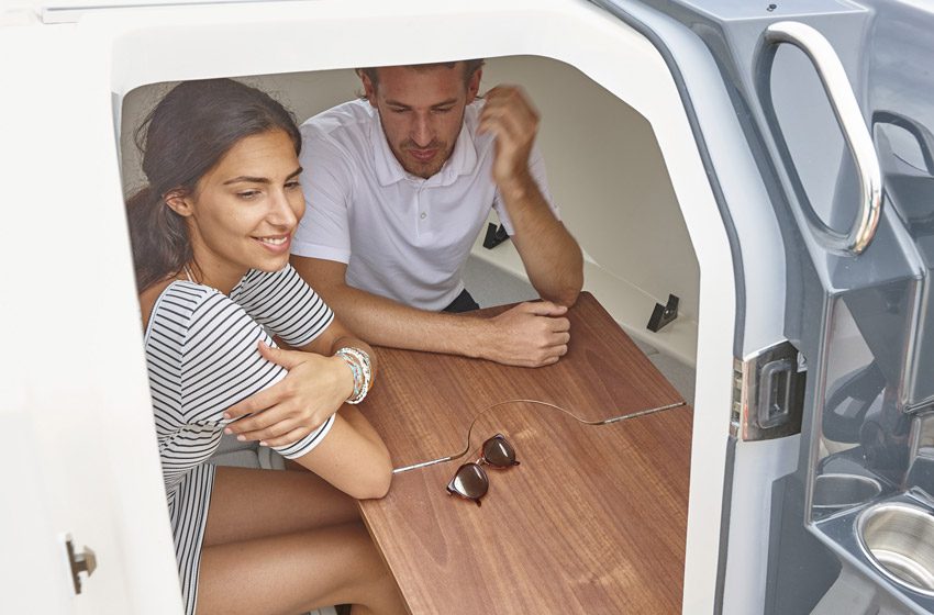 555_cabin_detail_1299