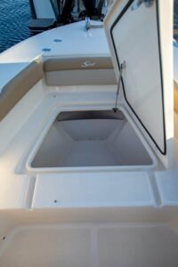 195 Sport Dorado Details