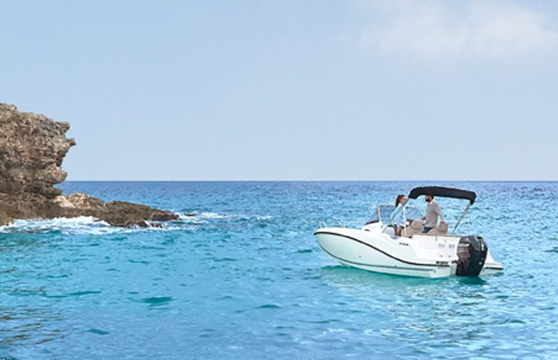 quicksilverfiberglass_605-1sundeck_8_full