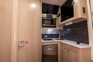 400 LXF Li-Ion Details